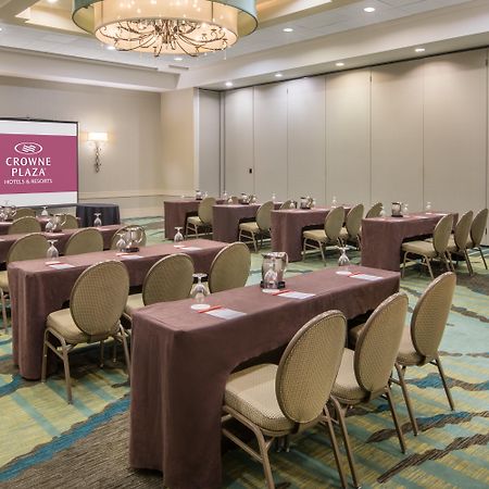 Crowne Plaza Charleston, An Ihg Hotel Екстер'єр фото